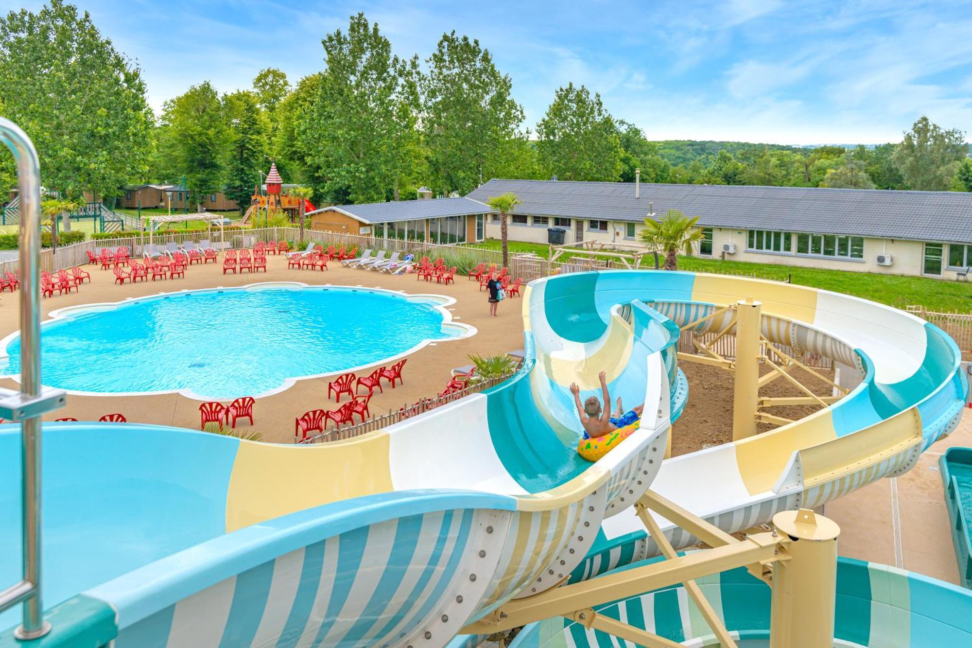 Camping Le Parc De Paris Villevaude Bagian luar foto