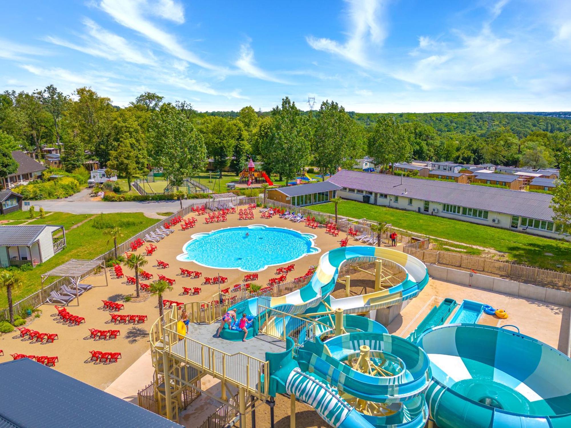Camping Le Parc De Paris Villevaude Bagian luar foto